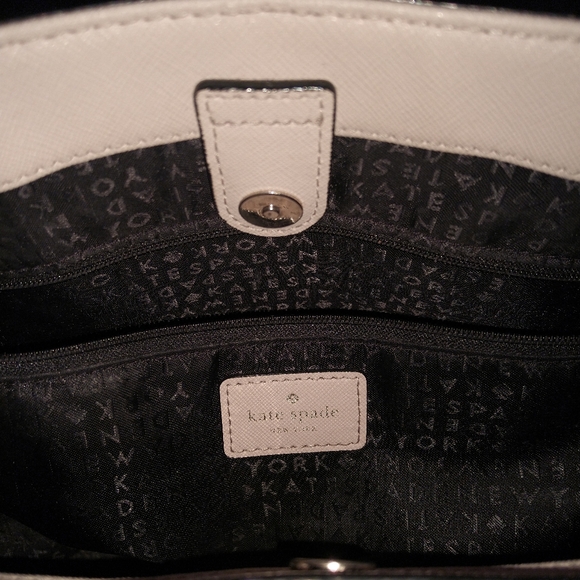 Kate Spade purse - Picture 2 of 5